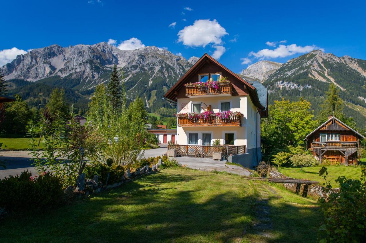 Muehlrad Appartements Ramsau am Dachstein Bagian luar foto