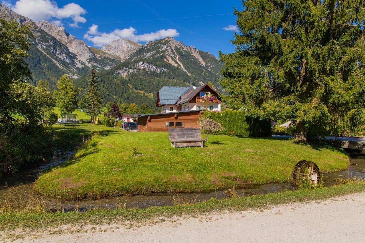 Muehlrad Appartements Ramsau am Dachstein Bagian luar foto